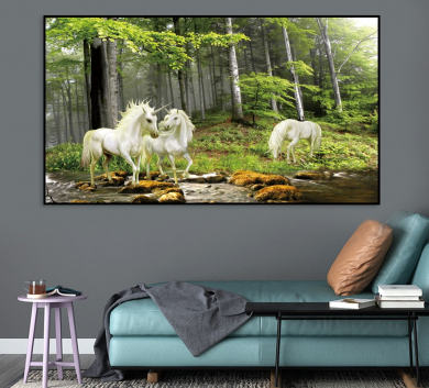 Tranh Trang Trí Phong Cảnh Ngựa Trắng STTV7